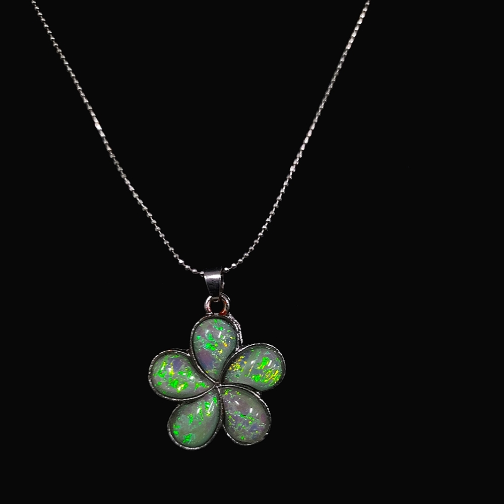 Necklace - Picture 4 of 5
